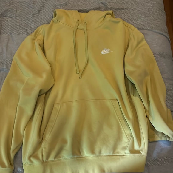Nike hoodie medium - Picture 1 of 2